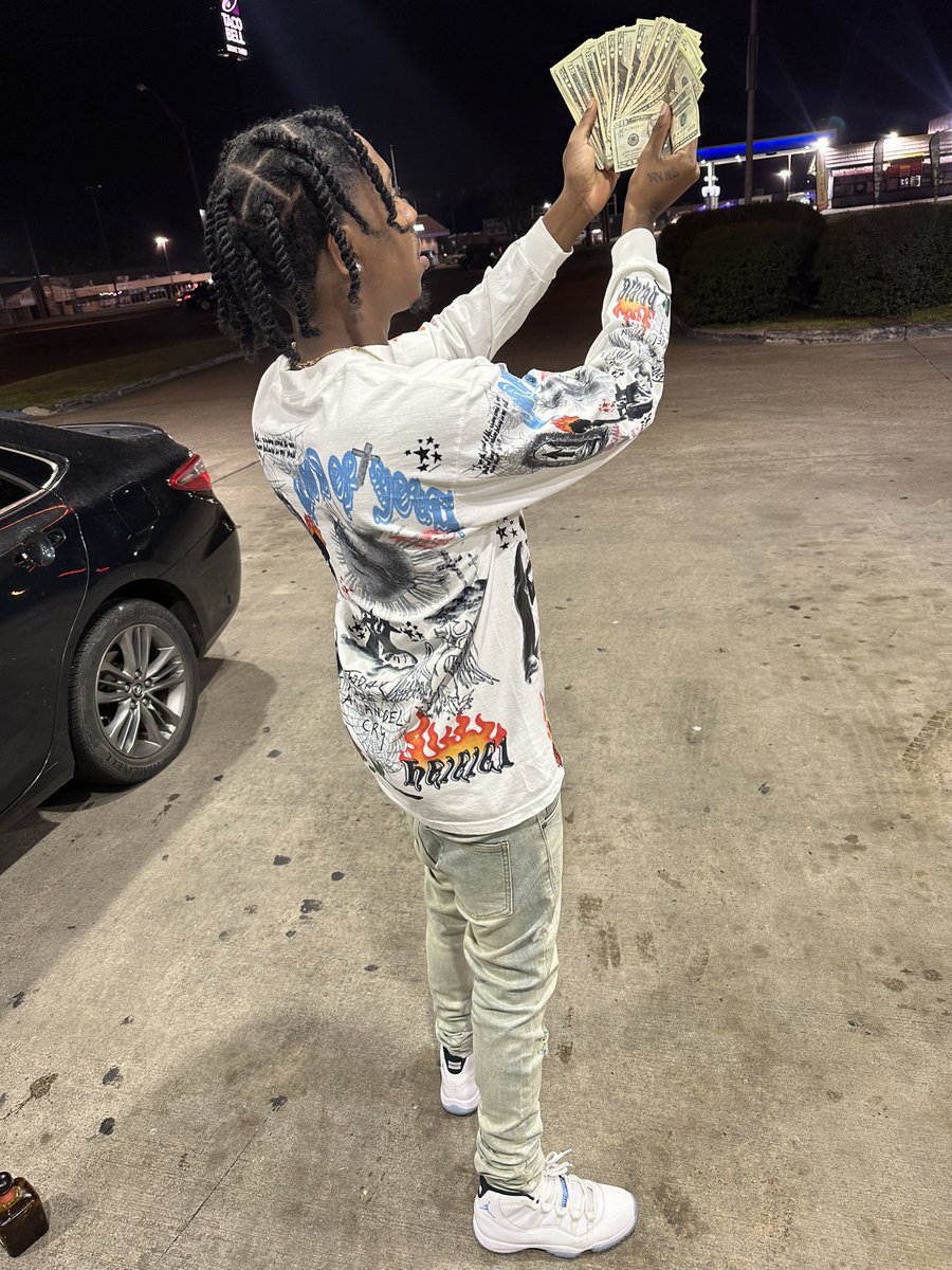 SWANWHO's tweet image. #TheOne