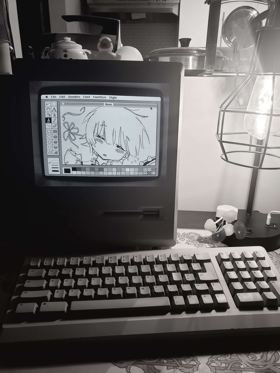 RepugnantBounty's tweet image. Four more of the Macintosh commissions have been completed! :) #pixelart #AnimeArt