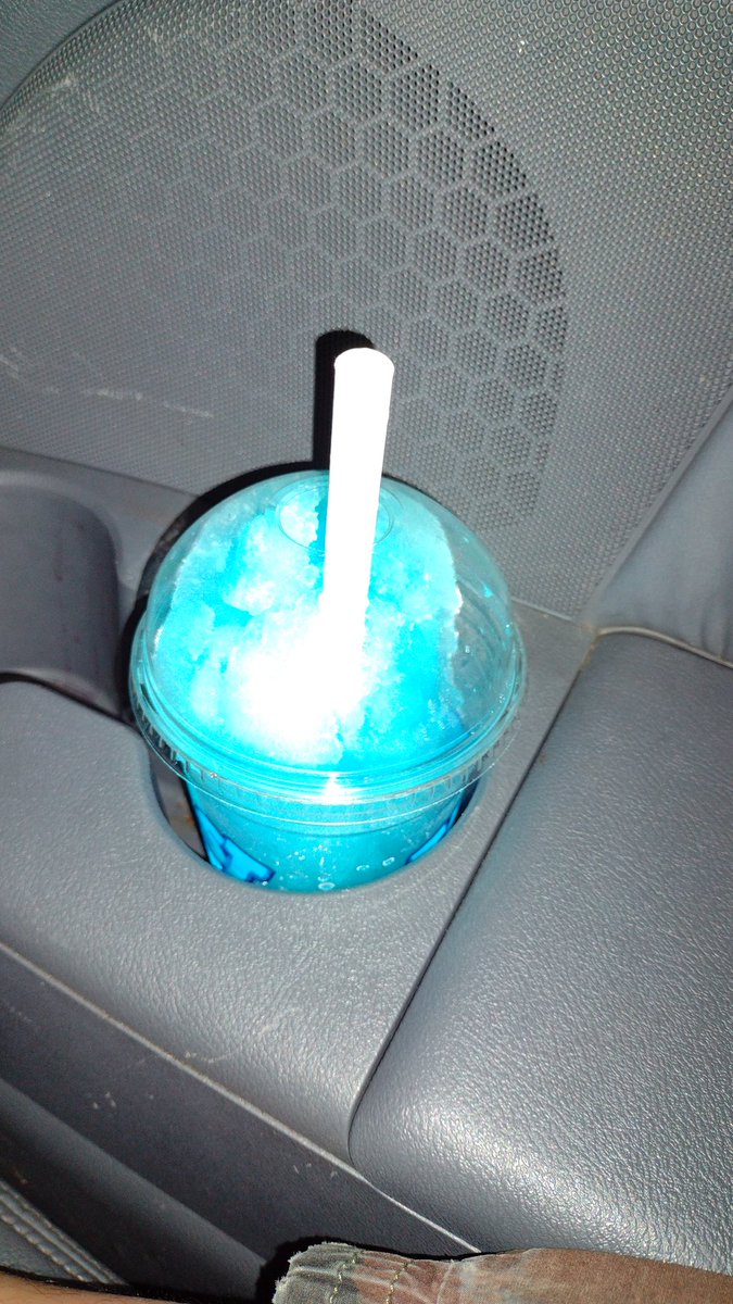 BadgesT23727's tweet photo. Long time no see 

Cotton candy Slurpee is under rated 

Also yes this is real and it's a 10 fr https://t.co/VRsLlZY9lh