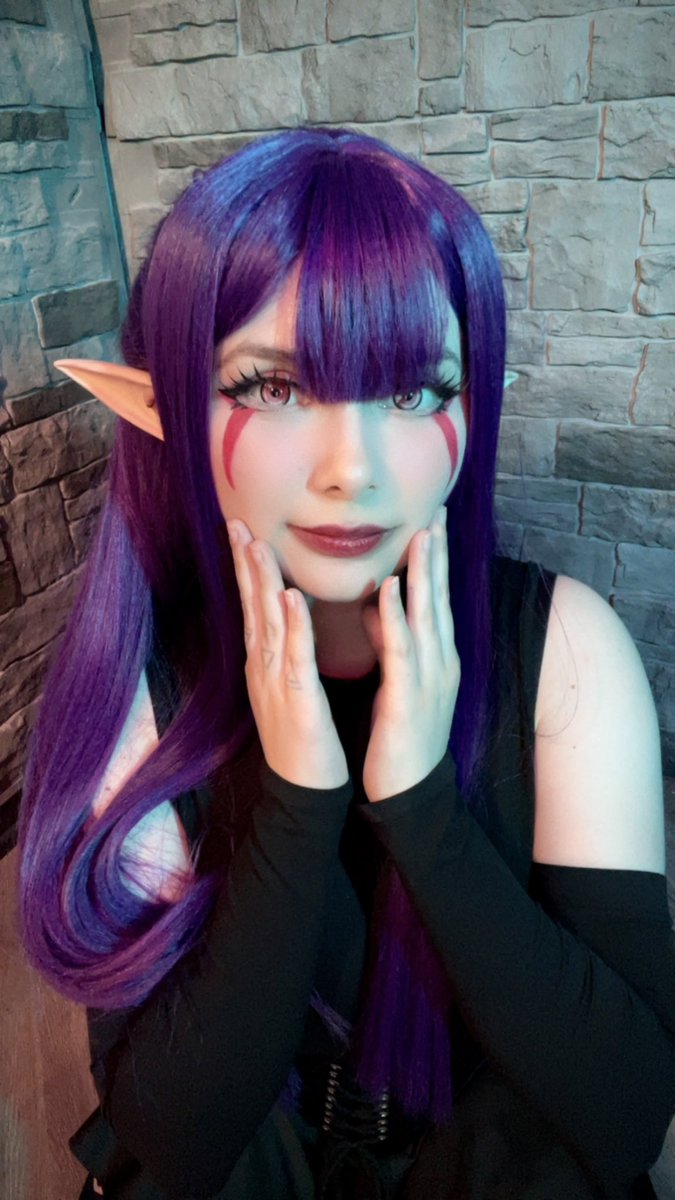 QuinnOmegaa's tweet photo. Esil cosplay 🫣

#esilcosplay #sololevelingcosplay #cosplay #cosplayer #demongirl https://t.co/oIVwhWgEsH