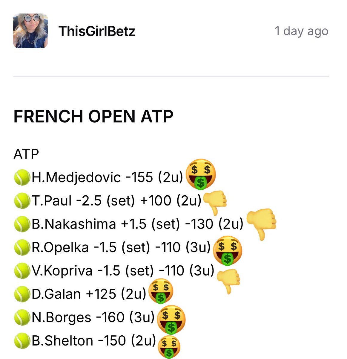 ThisGirlBetz tweet media