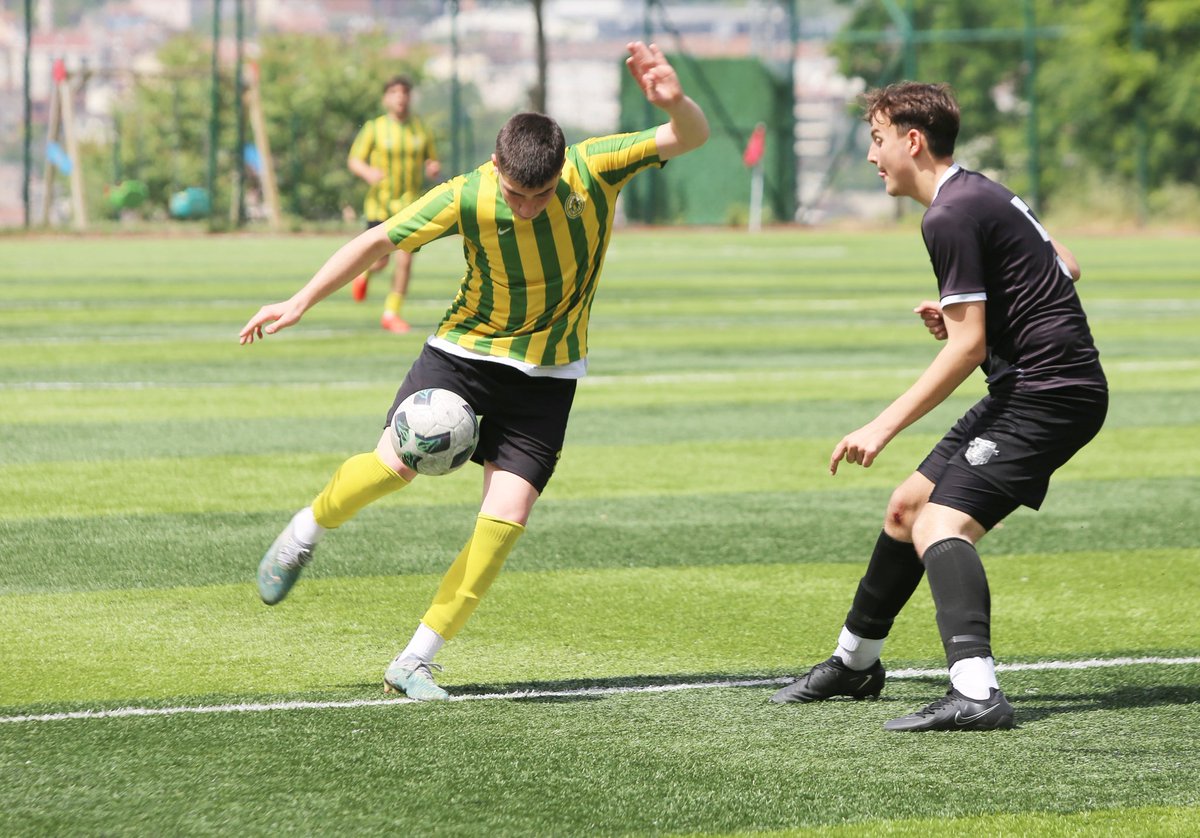 Maçtan fotoğraflar! 

#ÇIKSALINVBAYRAMPAŞAU17