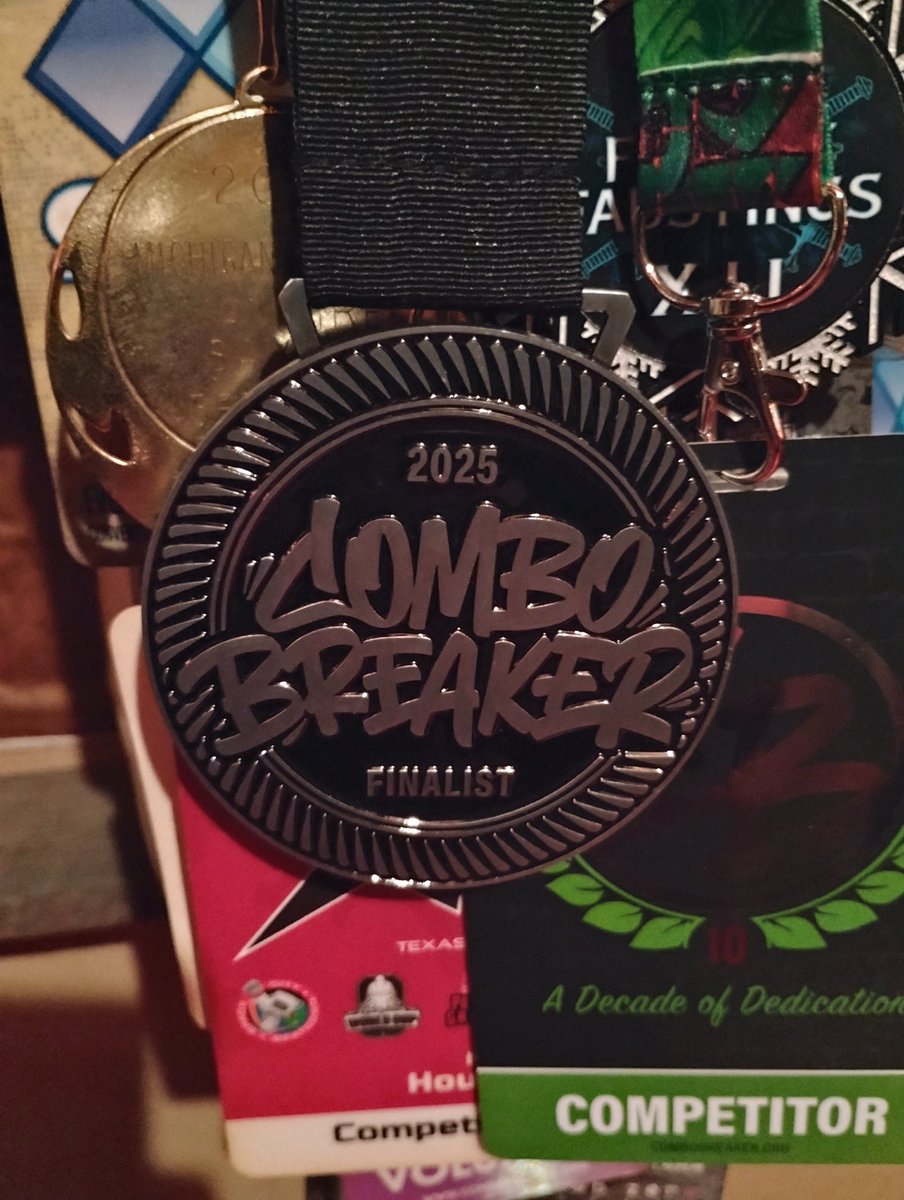 From 0-2 to Top 8. 10 years.