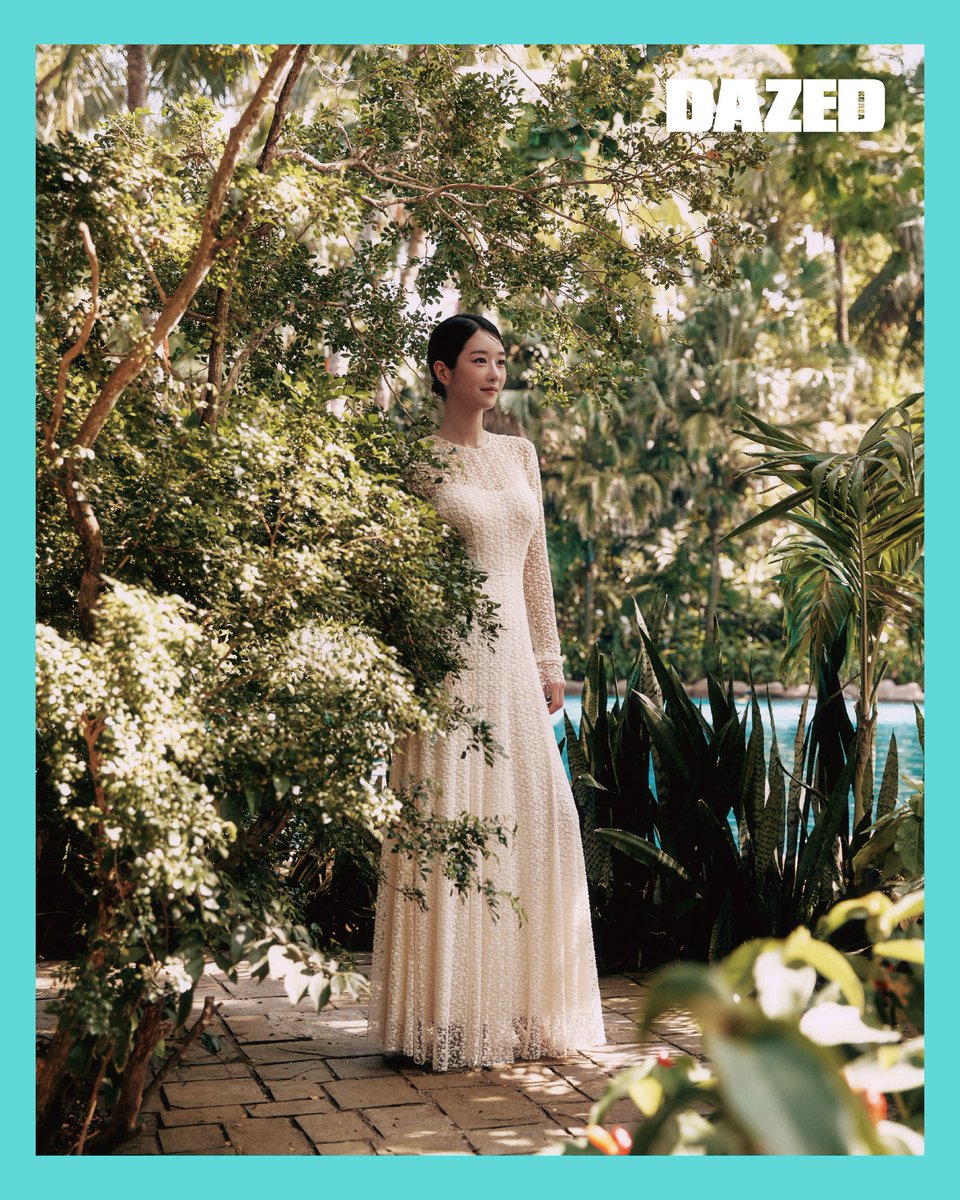 [서예지]

SEOYEAJI X DUVETICA

#서예지 #SEOYEAJI
#듀베티카 #DUVETICA
#데이즈드 #DAZED_KOREA
#써브라임 #SUBLIME