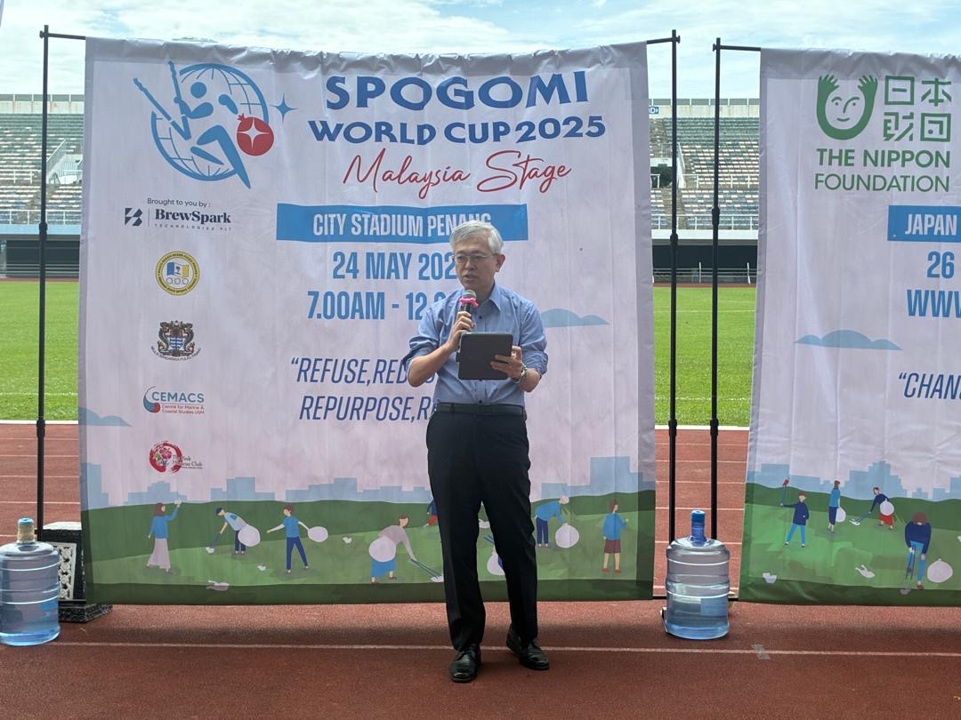 JapanConsulate's tweet image. May 24 in #Penang. At #StadiumBandarayaPulauPinang, I attended the closing of #SPOGOMI World Cup 2025, #Malaysia Stage. I am pleased to know SPOGOMI, a #Japanese-born sport concept, has been warmly accepted in #Malaysia! Keen to work together in a fight for a better environment.
