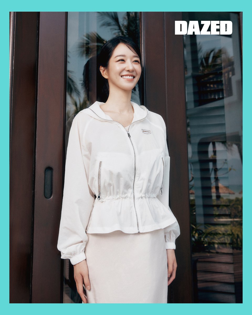 [서예지]

SEOYEAJI X DUVETICA

#서예지 #SEOYEAJI
#듀베티카 #DUVETICA
#데이즈드 #DAZED_KOREA
#써브라임 #SUBLIME