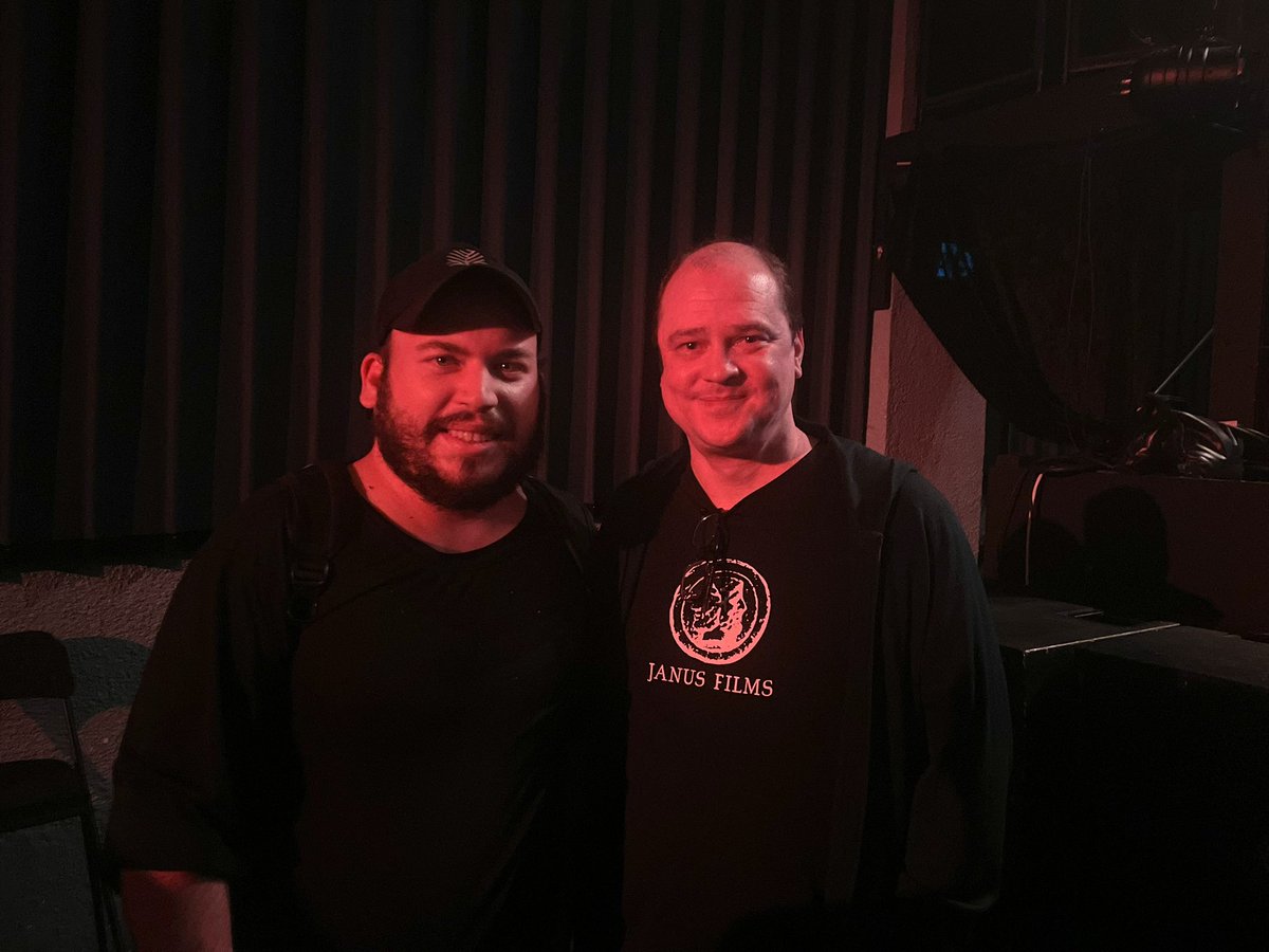 alexkokz's tweet image. I have a picture with Mike Flanagan, although I worked with him in two shows in the past, but now I will get to work in #Carrie 🎬🫶