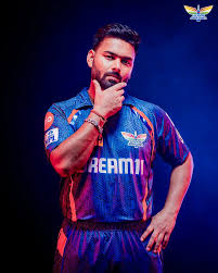 CricketHustle7's tweet photo. LSG is coming with the maximum purse for IPL 2026 mini auction.

Don't worry pant is here to stay , he isn't leaving LSG but still wholesale changes in their bowling.

Possible good competitor for Green 💚 buy.

LSG will have more than 40cr purse for sure. https://t.co/SpVtbPivFP