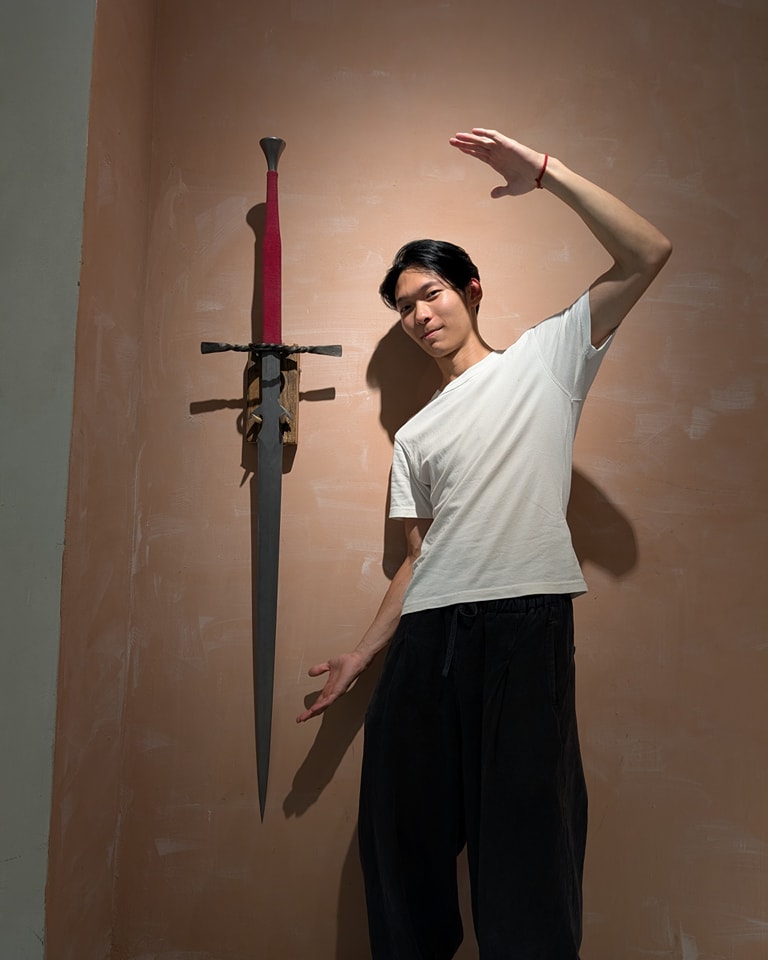 AquilaFormosa's tweet image. 每個來我們館的朋友，都愛我們的鎮館之寶😂
#hema #greatsword #巨劍 #歷史歐洲武術