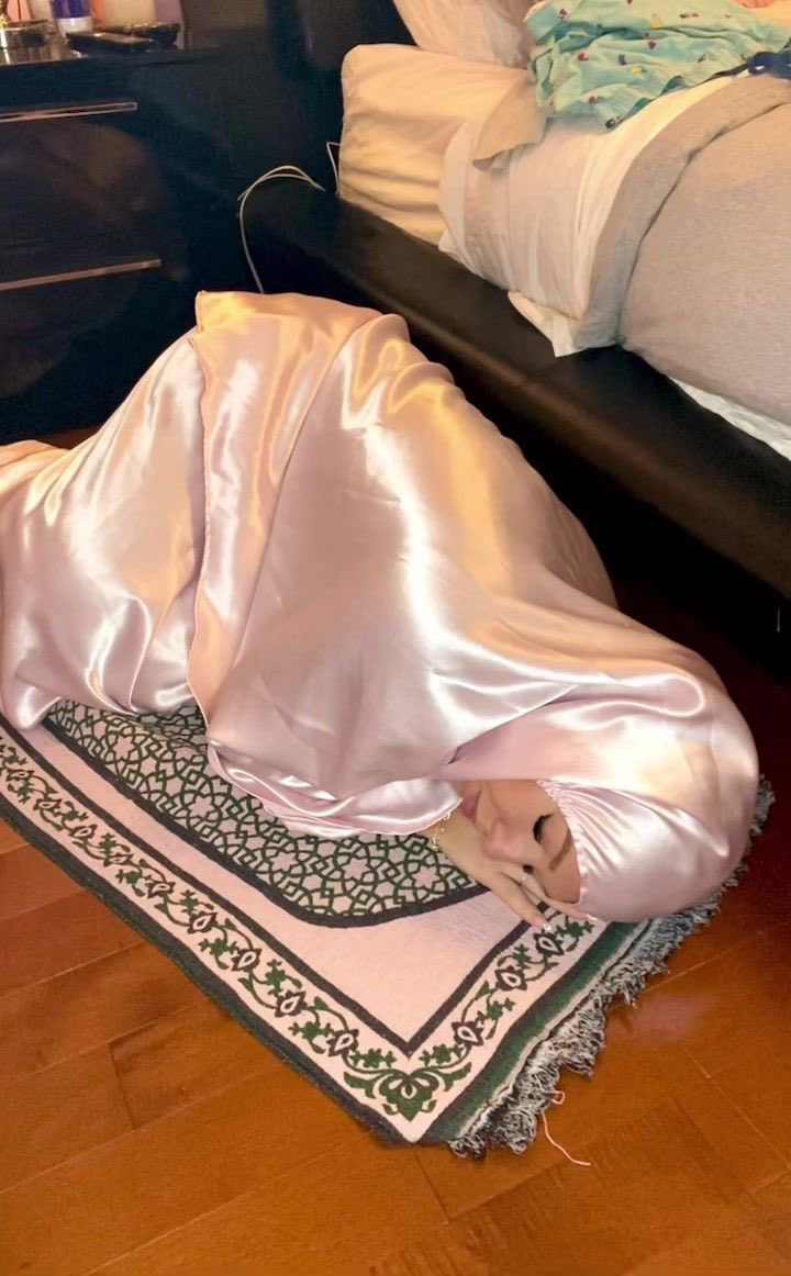 صباح الصلاة وذكر الله. 🩷