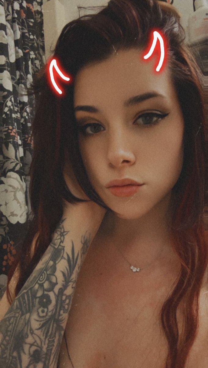 tayy.lor tweet media