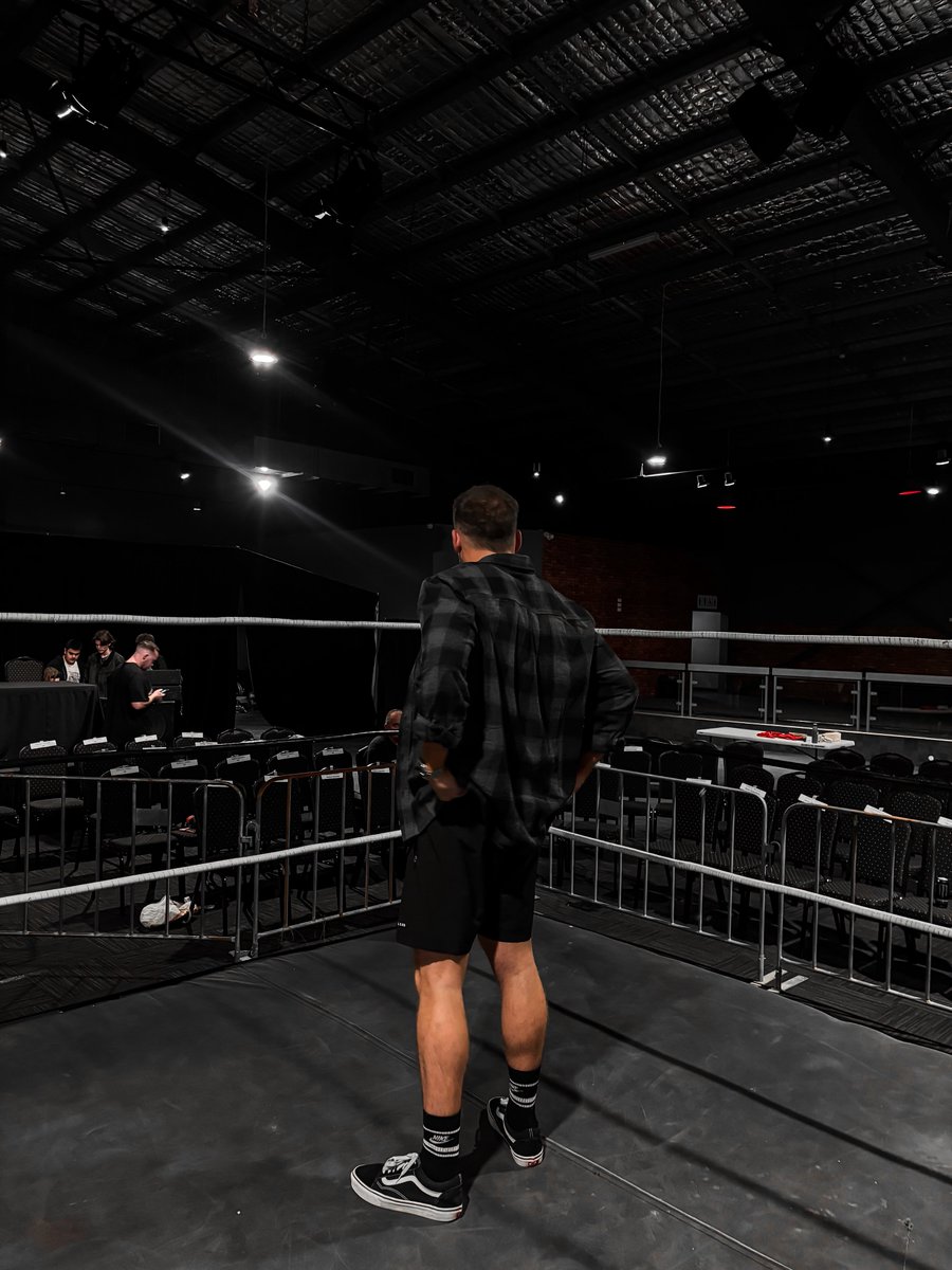 Pre match vibes 🔥 

🇦🇺🐲🐉⚔️
#DarkHorse #DarkHorseLifestyle #ZekeIsElite #AEW #AEWDoN #BJW #WWE #NXT #TNA #WillOspreay #WWEBattleground