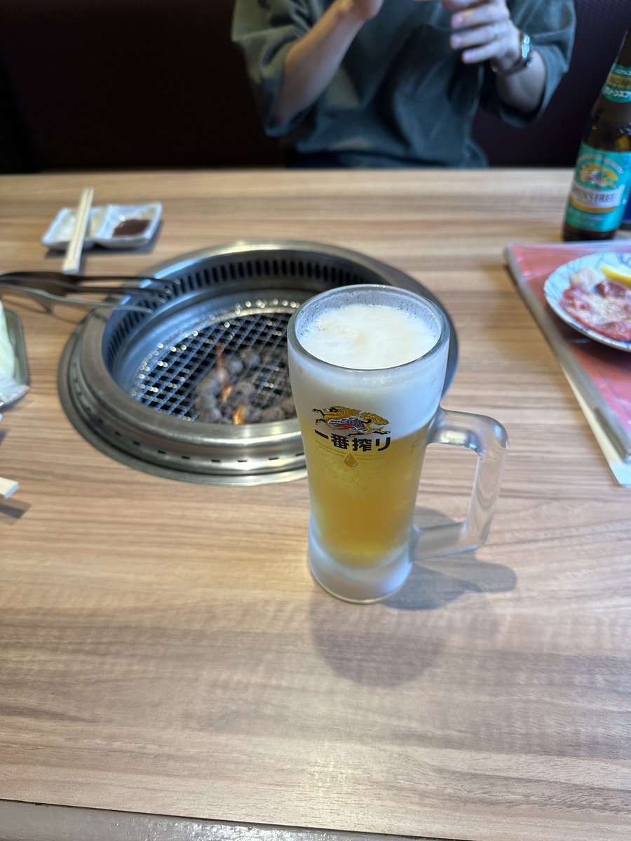 umberstyle's tweet photo. 華金始まった、、、サイコー！！

#家の中の人 https://t.co/TCxZPl8Iby