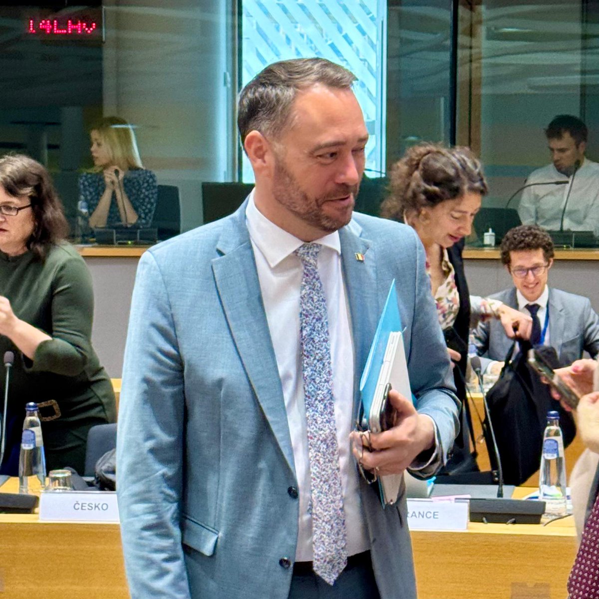 Belgium in the EU (@belgiumineu) on Twitter photo Development cooperation minister <a href="/prevotmaxime/">Maxime PREVOT</a> represents #Belgium ๐ง๐ช today at the ๐ช๐บ Foreign Affairs Council focusing on development.
๐๐ง ๐ญ๐ก๐ ๐๐ ๐๐ง๐๐ โ
๐ถ Financing for development
๐ EU-Africa relations
๐บ๐ฆ Support to Ukraine
๐บ๏ธ EUโs external action after 2027 Development cooperation minister <a href="/prevotmaxime/">Maxime PREVOT</a> represents #Belgium ๐ง๐ช today at the ๐ช๐บ Foreign Affairs Council focusing on development.
๐๐ง ๐ญ๐ก๐ ๐๐ ๐๐ง๐๐ โ
๐ถ Financing for development
๐ EU-Africa relations
๐บ๐ฆ Support to Ukraine
๐บ๏ธ EUโs external action after 2027