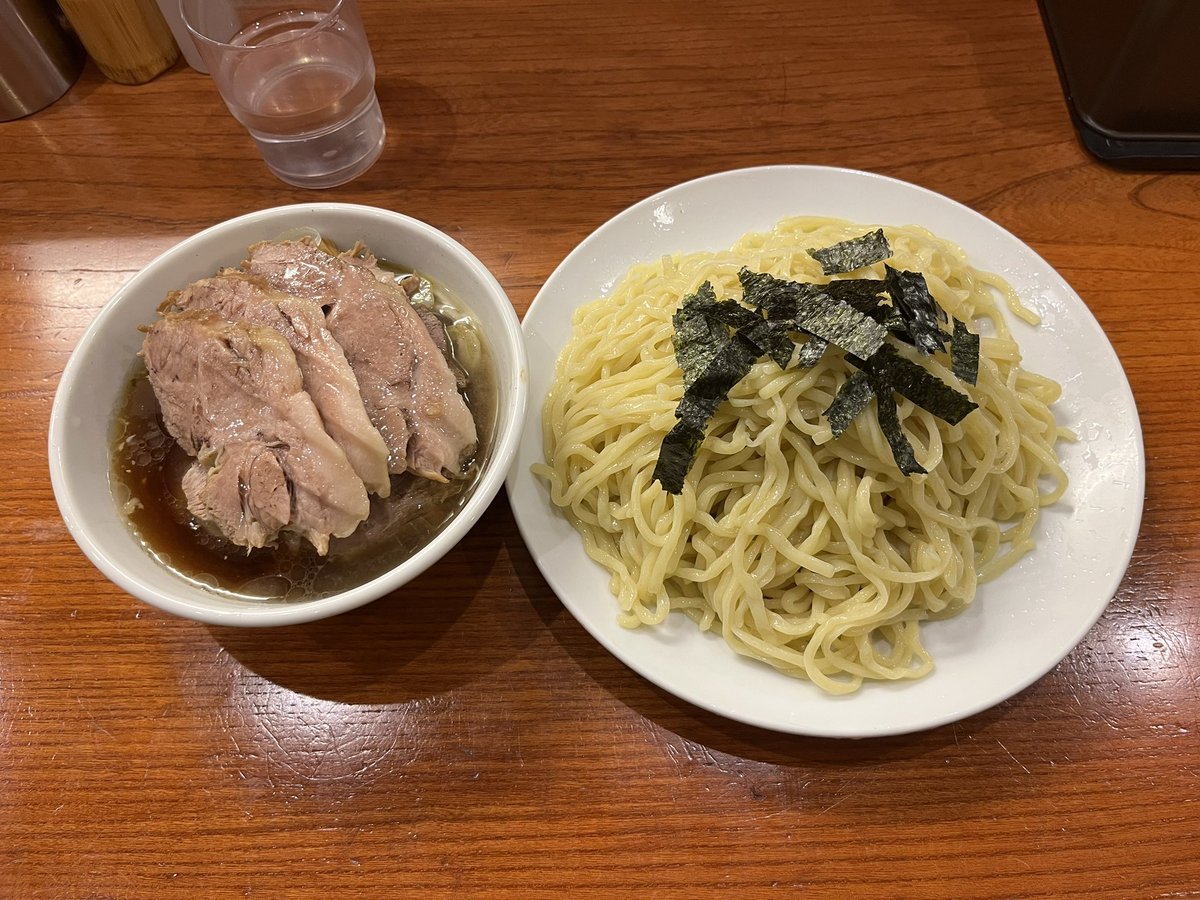 Bequick41301048's tweet photo. ｽﾞﾙｽﾞﾙ(˘ω˘🍜 ) https://t.co/iCjg5mmNem