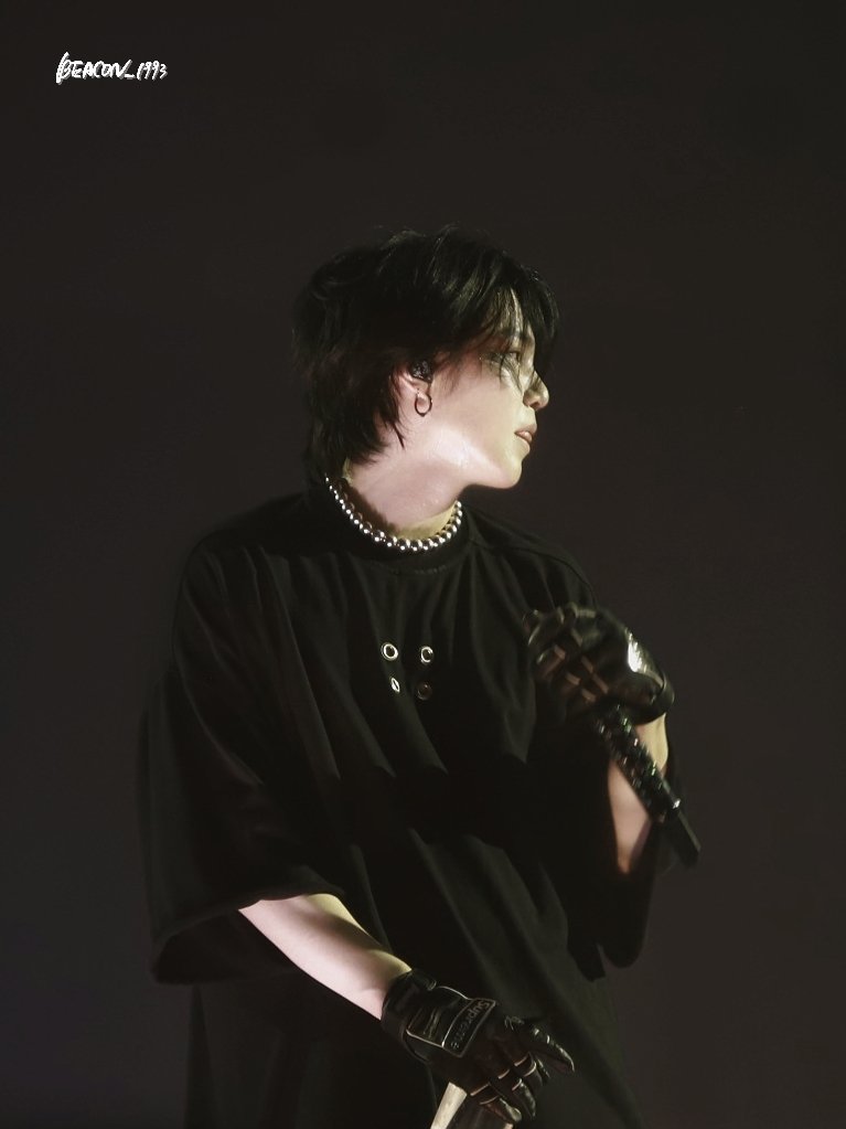sugabebe8803's tweet photo. WE LOVE YOU YOONGI
WE WILL WAIT FOR YOU YOONGI
OUR LOTUS FLOWER MIN YOONGI
FLOWERS FOR YOONGI 
#SUGA #슈가 #방탄소년단슈가
#BTSSUGA #シュガ #AgustD https://t.co/W2A2FQfvzz