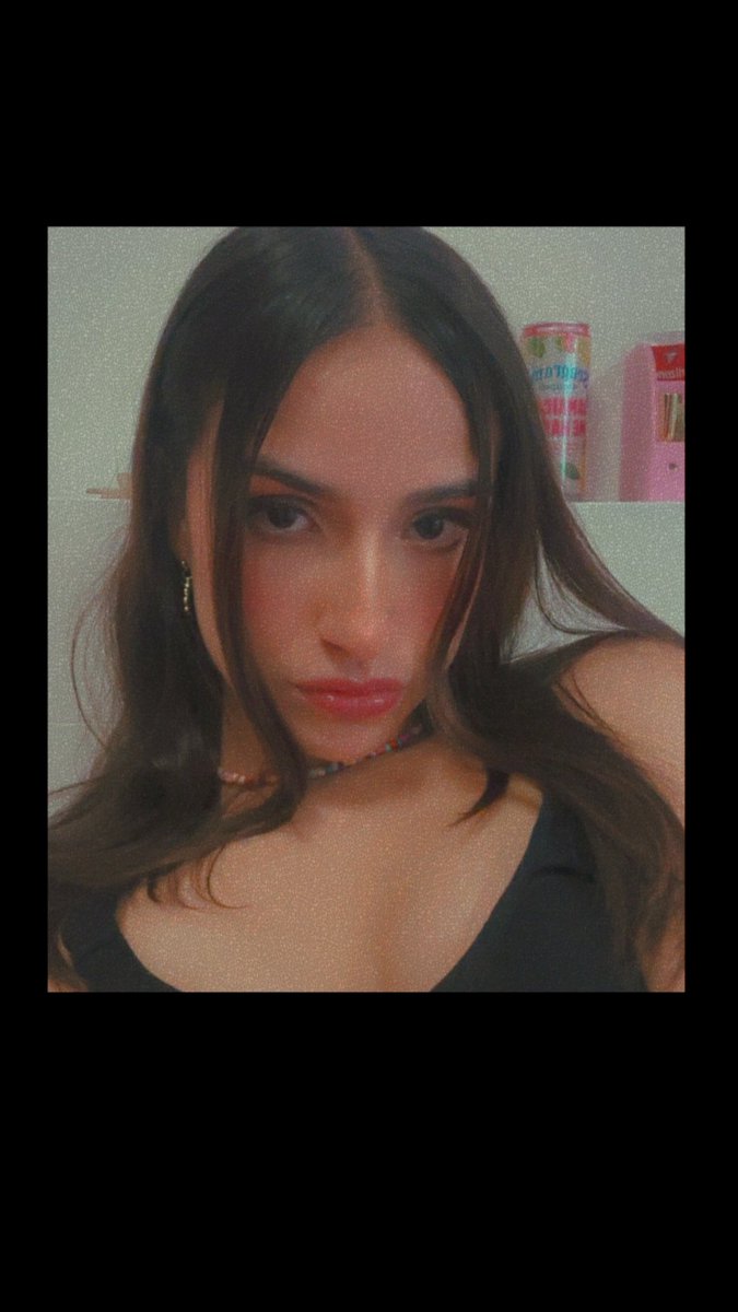 nx_emi's tweet image. Got love-struck went straight to my head 🙂‍↕️🙂‍↕️