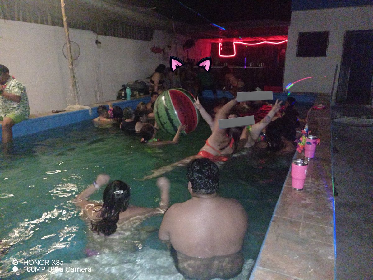 Aqui mas fotitos de fiestuqui