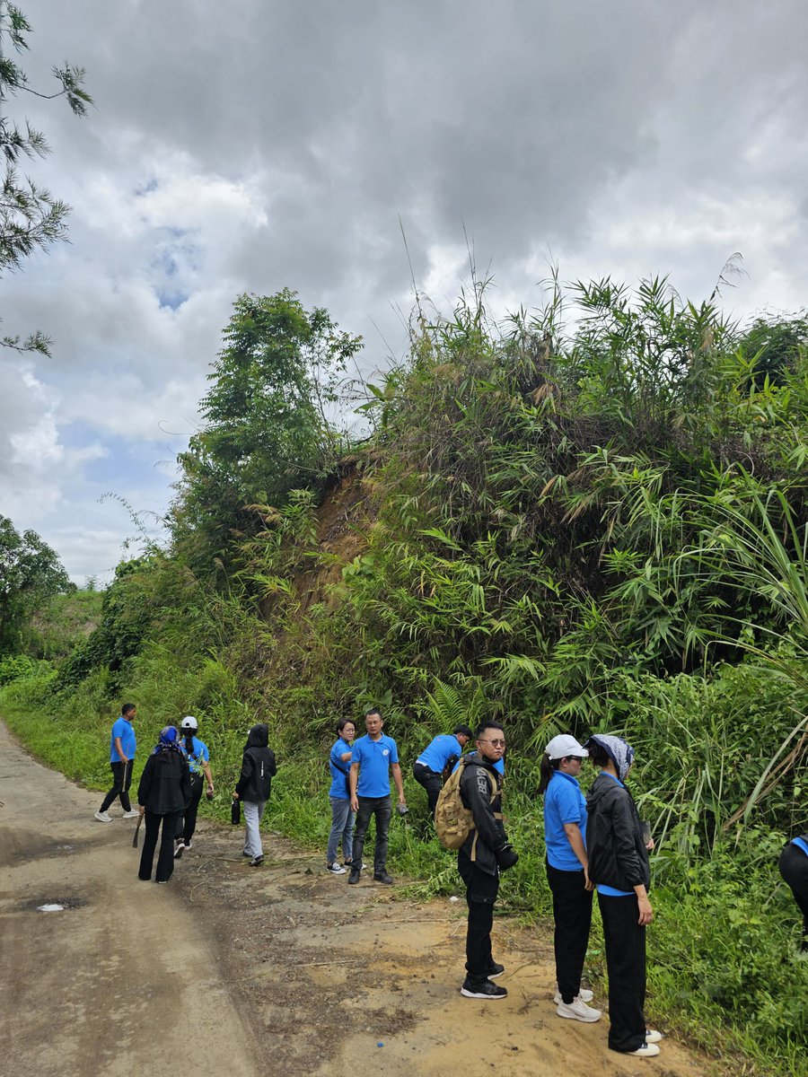 nssofodaizawl's tweet photo. Plantation drive at Lengpui Airport on 23.05.2025 https://t.co/TW33cjVIlH
