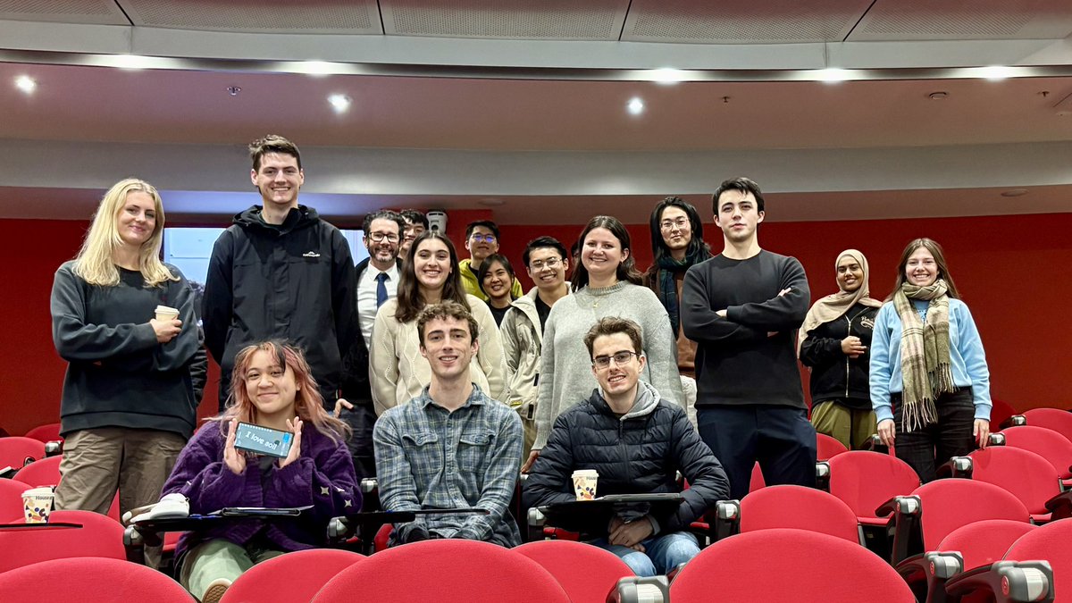 Last day of class for CVEN90050 Geotechnical Engineering!
Proud to share the Class of 2025 and their enthusiasm for all things soil.
One word to sum it up: “I love soil”.

#GeotechnicalEngineering #SoilLove #ClassOf2025 #MelbourneUni