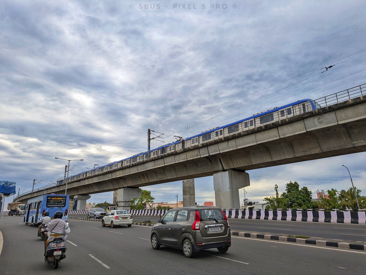 Siva_Bharani's tweet image. 100 days of 30km cycle ride 

Day - 5

#AmazfitActive2 #Pixel9Pro 

Today I planned for a relaxed ride. Thereby ended up shooting photos with pixel 9 pro 👍