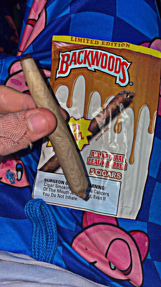 ITSOKTODIEtv's tweet image. This Smoked Carmel @backwood_cigars not only tasted amazing but burned slow and smoked perfectly!! I love these new limited edition #backwoods #stonerfam 💚😮‍💨😶‍🌫️✅