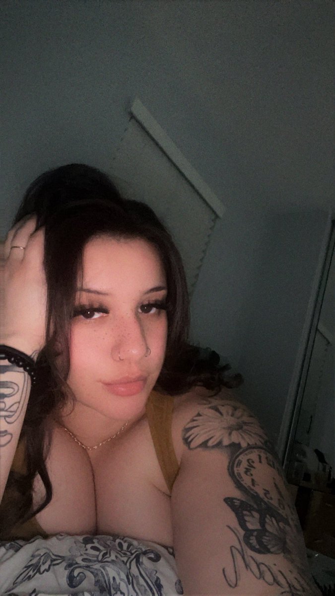 lxsssaaa_'s tweet photo. been a while….so haiiiii yall🤓 https://t.co/gK0CyBT696