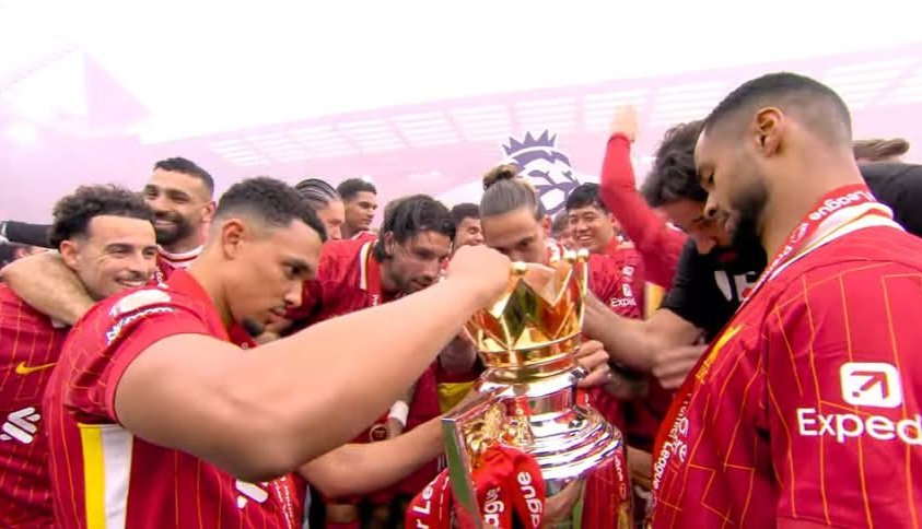 โคตรมีม 😂😂😂 #LFCChampions #YNWA