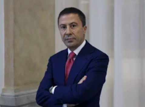 JammeJa355770's tweet photo. "Bugiardo, propagandista, lobbista di merda."
Chi non ha sognando di essere @rulajebreal sabato sera, mente!
Lunga vita, Rula. https://t.co/WLogJywhcT