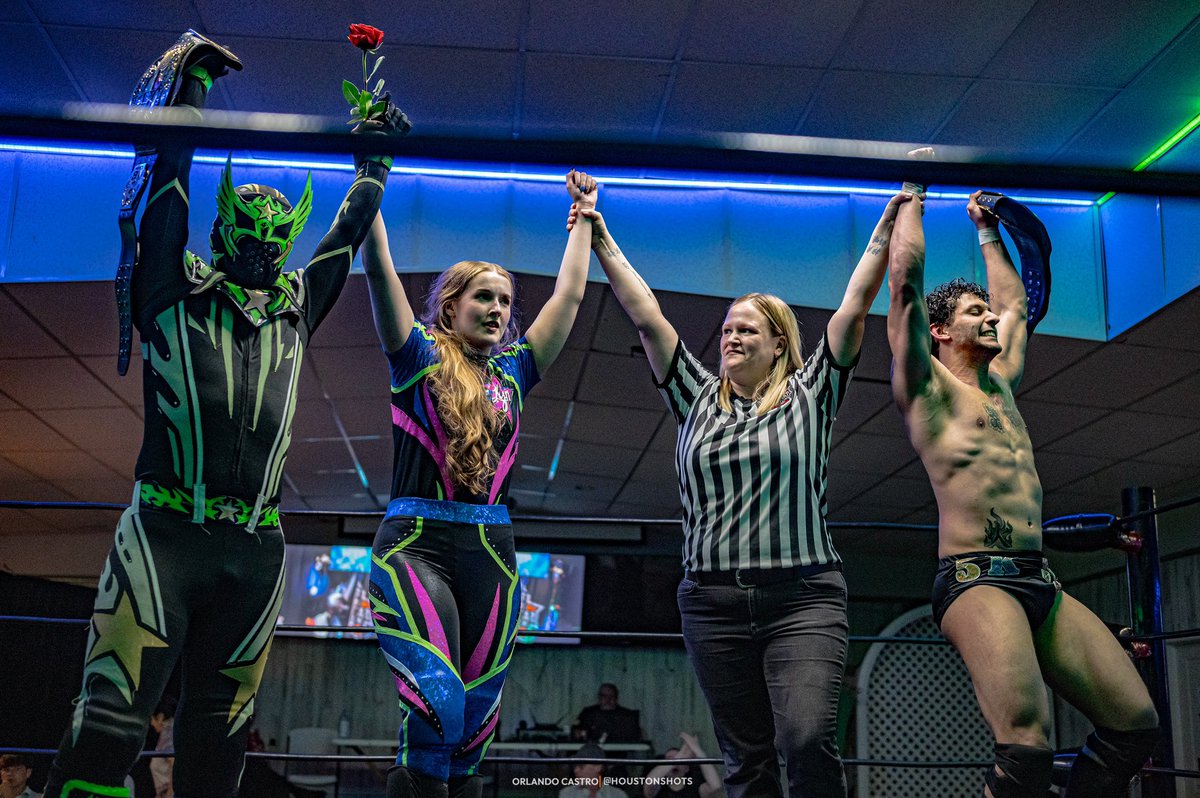 Nate Bradley (@natebradley5k) on Twitter photo W squad. 🫡 
📸: <a href="/houstonshots/">HoustonShots</a> 
<a href="/TASWwrestling/">TASW Wrestling</a> W squad. 🫡 
📸: <a href="/houstonshots/">HoustonShots</a> 
<a href="/TASWwrestling/">TASW Wrestling</a>