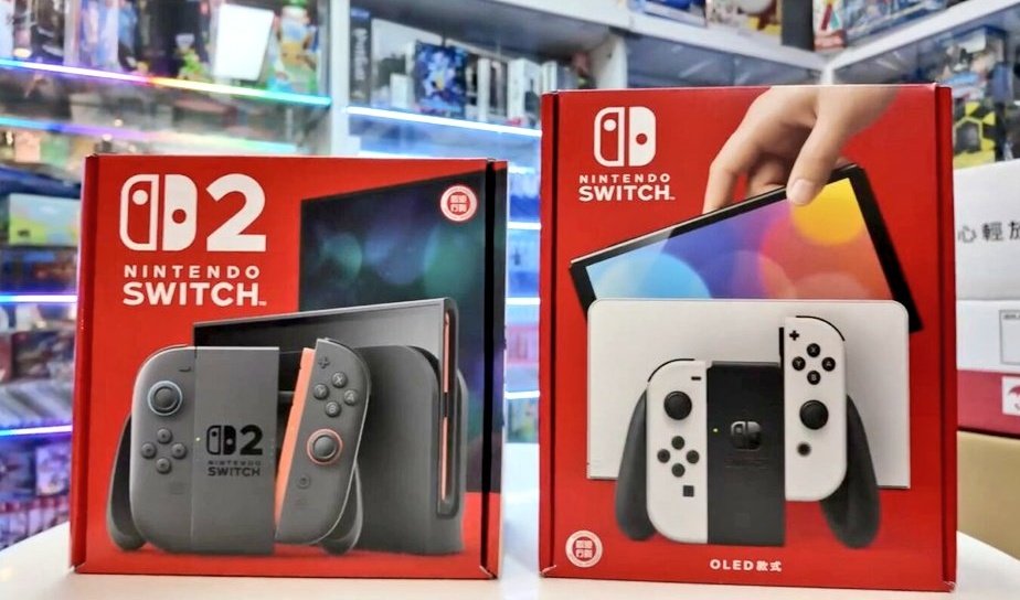 Vosotros burlaros de lo de las "ligeras diferencias" entre la caja de NSW y NSW2, pero hace unos añitos mucha gente se compraba juegos de WiiU pensando que eran para Wii y volvían a las tiendas enfadadísimos porque sus hijos no podían jugar al nuevo Mario.
Hay una razón de por
