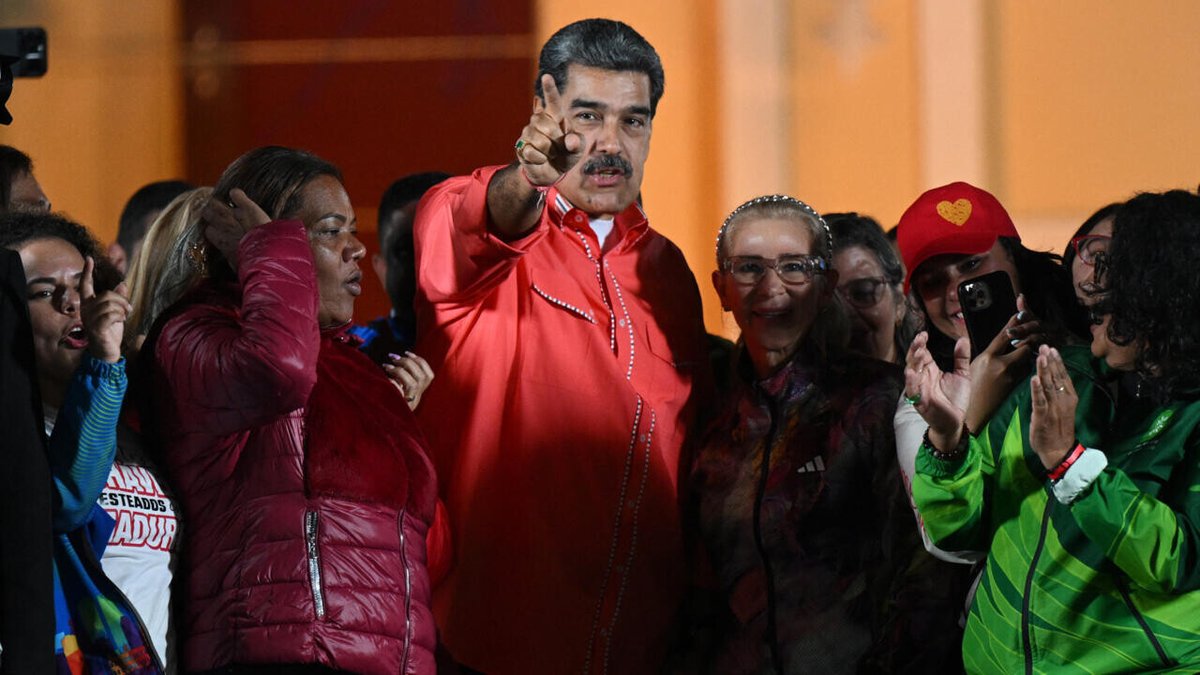 France24_en's tweet photo. Venezuela's ruling party wins by landslide in elections boycotted by opposition
➡️ https://t.co/b30PnerxOP https://t.co/TrPzqGIYGr