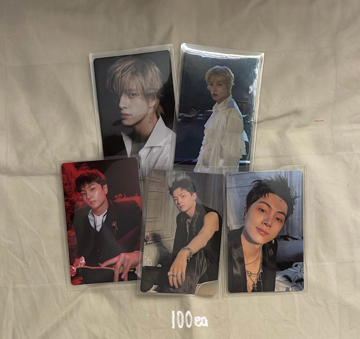 kartforjayke's tweet photo. 𓏳 wts lfb ph

— jake and jay dark blood photocards
— 100 ea ; 350 take all

• kindly read t&amp;c's b4 transacting: https://t.co/H00KdOu82m
• #fromyuniecart for proofs :)

𖥻 enhypen dark blood jay jake https://t.co/I4YNHCGnY4