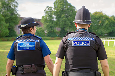 ShrewsburyBID's tweet photo. West Mercia Police are seeking the views of town centre businesses in #Shrewsbury and the wider area to better understand the impact of shop theft and anti-social behaviour.

Please take 5 mins to complete this short survey and share your experiences 👇

https://t.co/1Qe2nc3VtP https://t.co/BO0tPzTlDf