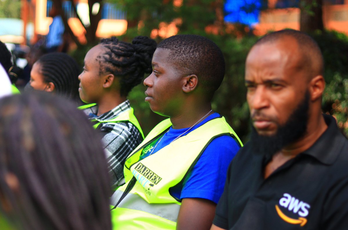 Last Friday, Darren Hart Foundation planted 300 trees, stocked Mama Ngina Primary’s sanitary pad bank for 500+ girls, donated sports gear &amp; mentored young girls to dream big! Thanks to AWS, Kioo Cha Jamii &amp; our amazing volunteers! Let’s ignite hope &amp; build thriving communities.