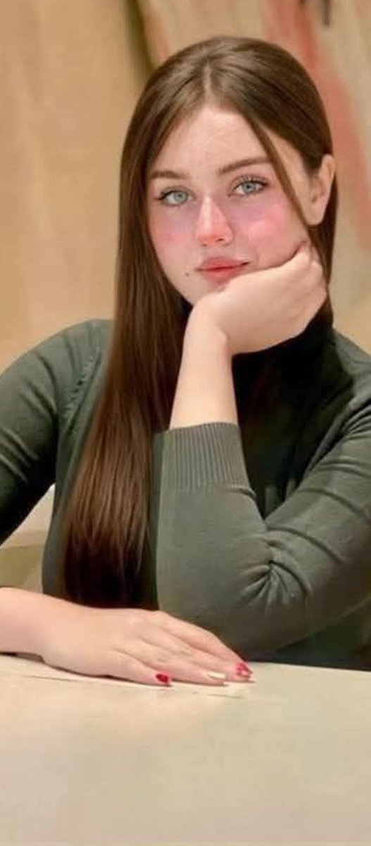 هنــــــــــاك أشخـــــاص .لا تدري هم اصدقائك ..
ام احبـابـــــــــك .. ام انهم .. نبض قلبــــــــــــك ..
او قلبــــــــــك بنفســه ..
من نقاء قلوبهم .. وحلاوة كلماتهم وطيب أخلاقهم 
فـ تحياتـــــــــي .. لكل من ترك اثر له هنـ♡ــــا في..القلب 
ومن لم يترك اثر .. صٌبِأّحٌوِوِ