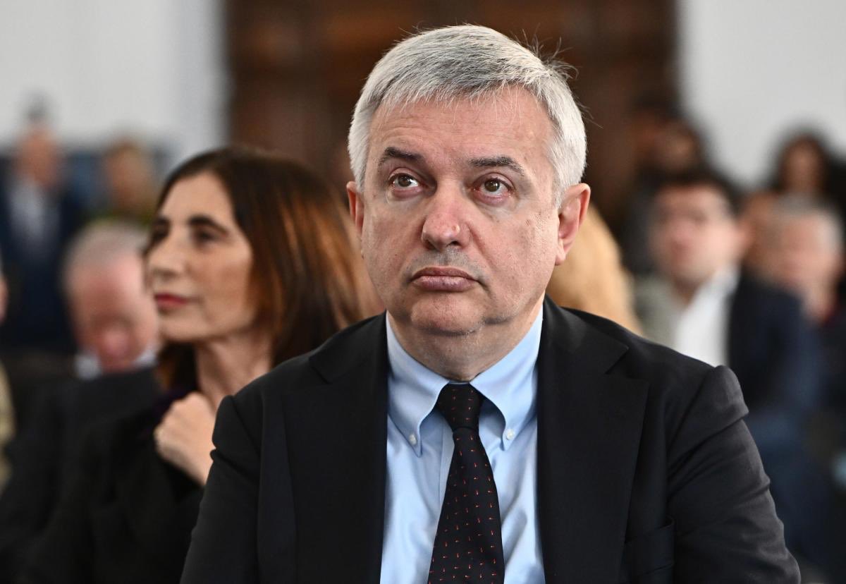 Nel giugno del 2015 Maurizio #Molinari, allora giornalista de La Stampa, fa un viaggio nel Sahara Occidentale occupato dal #Marocco. Da lì pubblica varie foto su Instagram e manda al giornale un paio di articoli, uno dei quali è ripreso dall’almanacco web “Informazione corretta”