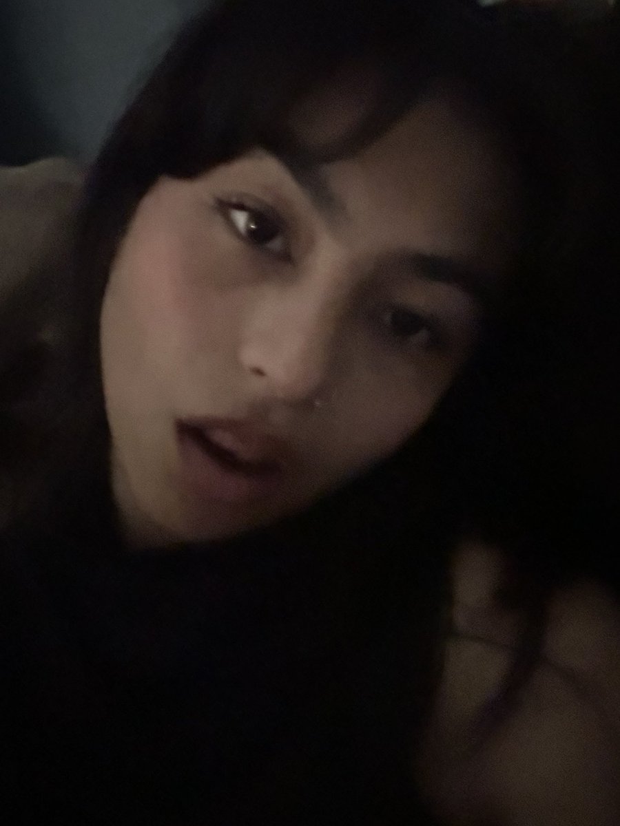 dommeell's tweet photo. did you miss me? 

finsub whalesub paypig https://t.co/08NJf2cuiY