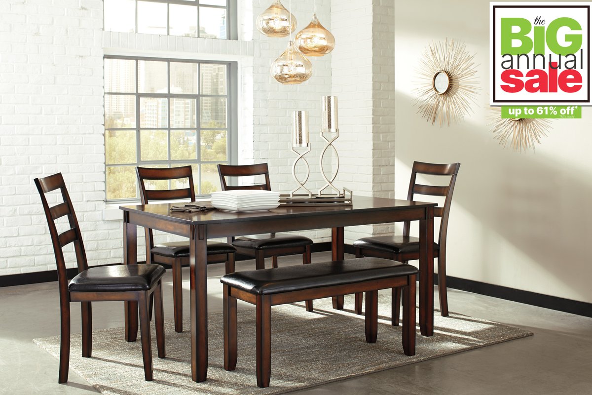 Vhomestoreug's tweet image. 🍽️Our elegant dining sets are crafted for memories — now going for less in our Big Annual Sale this new week!✨

Upgrade your dining space today.

Shop now &amp;amp; save up to 61%!💸

#VictoriaHomeStore #DiningUpgrade #FurnitureSale #MyVictoriaUpgrade #HomeFurniture