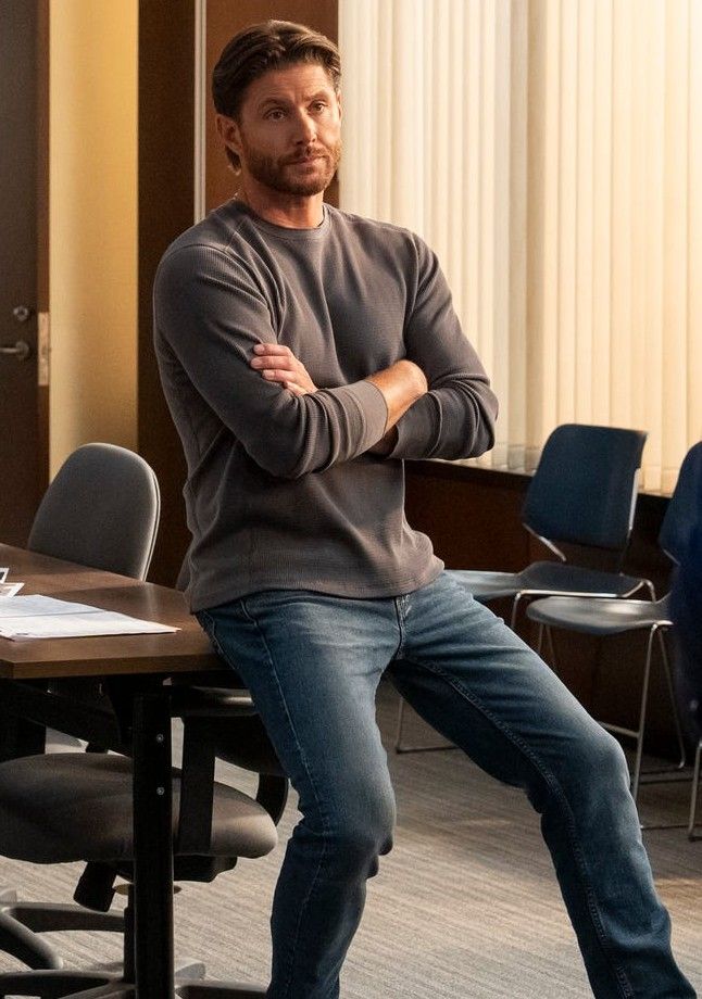 #Perfection is here #JensenAckles is his name 😍 have a #MondayMotivation everyone 👋❤️ #ManCrushMonday #ManCrushEveryday #AcklesNation #JayAckles #Countdown #markmeachum