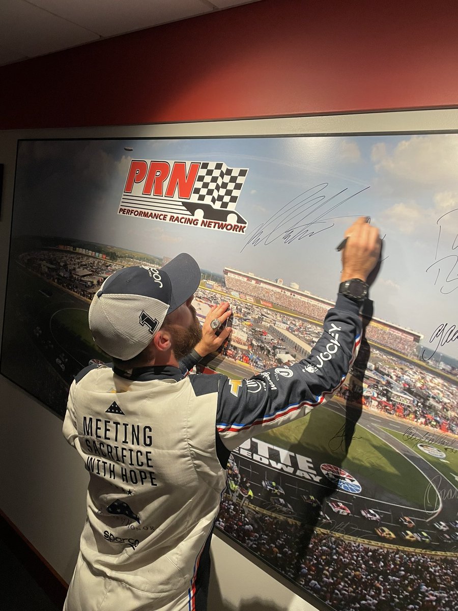 PRNlive's tweet image. It’s the last stop for a long, joyous night for @RossChastain — Fast Talk with @Riceman61 &amp;amp; @LexPerk. 

The #CocaCola600 winner is discussing his first crown jewel win: youtube.com/live/hh8k_Judf…