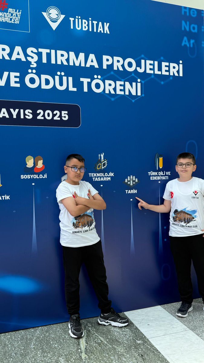 ArgeOsmaniye's tweet photo. Şehit Veli Demiryürek BİLSEM öğrencileri Alper Özkan ve Ilgaz Orçan, danışman öğretmenleri Abdullah Çiftçi rehberliğinde bölge birincisi olarak Ankara’da başlayan TÜBİTAK 2204-B Ortaokul Öğrencileri Araştırma Projeleri Türkiye Finalleri'nde ilimizi temsil ediyorlar.

@ALBAKAydn https://t.co/EA5ih3d3hp