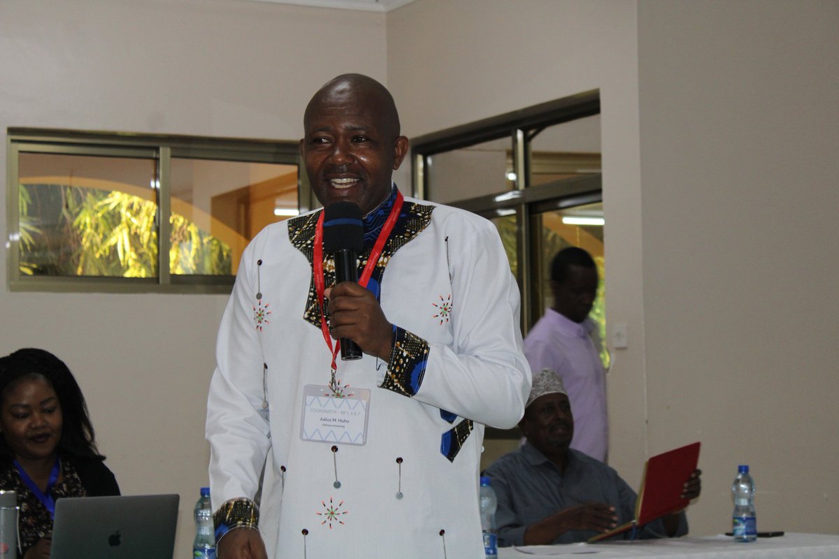 youthmakershub's tweet photo. From @TurkanaU to @GarissaUni for a 2-day workshop on "A more integrated higher education system in the region" 🇰🇪
Kicking off the day with welcoming notes from the Vice Chancellor, Prof. Ahmed Osman Warfa.
#3is #AUEU #ErasmusPlus #HigherEducation #YouthmakersHub https://t.co/B0hdZ8lSZj