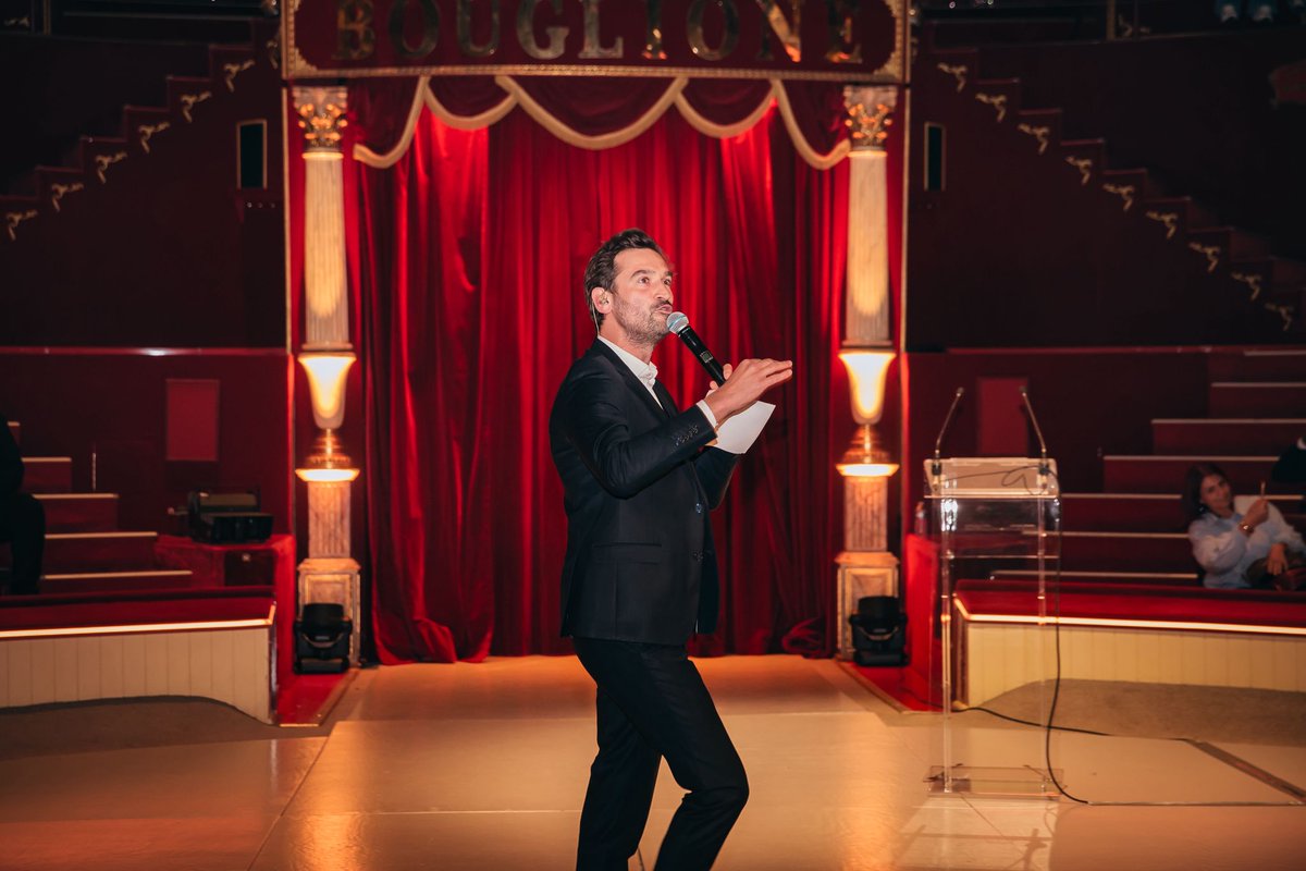 PierreSDZ's tweet image. 🎙️Deuxième samedi au Cirque d'Hiver Bouglione pour présenter deux nouvelles cérémonies.

🔜 Prochains événements : 

⚽ FFF - Fédération Française de Football à Clairefontaine avant les phases finales de la Ligue des Nations 

🎾 Roland Garros pour les phases finales