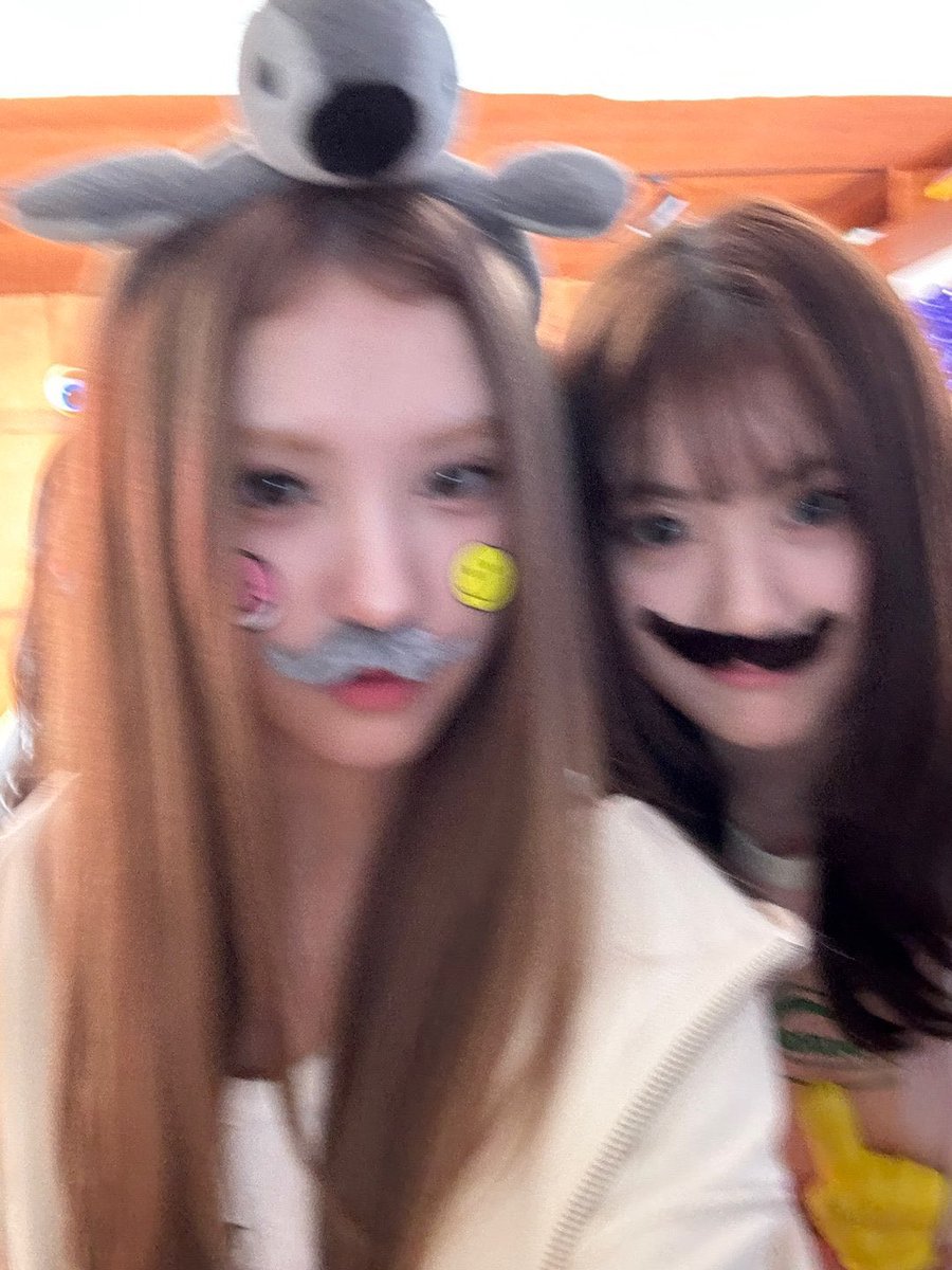 ✿ ( X ) | 26.05.25 ✿

› #MYAH : yehehe

#ODDYOUTH #오드유스 <a href="/oddyouth_offcl/">ODD YOUTH (오드유스)</a>