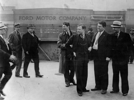 #OTD in 1937, a confrontation that come to be known as the "Battle of the Overpass" took place at <a href="/Ford/">Ford Motor Company</a>'s Rouge Plant in Dearborn, MI. Leaders of the <a href="/UAW/">UAW</a> looking to pass leaflets to workers at shift change were beaten by Ford security. Photo: <a href="/detroitnews/">The Detroit News</a> #ThisDayInAutoHeritage