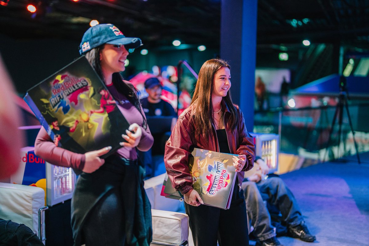 Babo DebtEnjoyer (@ryanftnn) on Twitter photo Casting the final edition of #RedBullRiftRulers was a blast, insane energy, packed crowd, and next-level production all around.
Grateful to have been part of this ride!
Huge thanks to <a href="/RCanova89/">Rizource / Reto</a> , <a href="/RedBullCH/">Red Bull Switzerland</a> , <a href="/TomRDKR/">Tom @ Red Bull Switzerland</a> , <a href="/criztianotorres/">Torres</a> & the whole crew for the trust and vibes Casting the final edition of #RedBullRiftRulers was a blast, insane energy, packed crowd, and next-level production all around.
Grateful to have been part of this ride!
Huge thanks to <a href="/RCanova89/">Rizource / Reto</a> , <a href="/RedBullCH/">Red Bull Switzerland</a> , <a href="/TomRDKR/">Tom @ Red Bull Switzerland</a> , <a href="/criztianotorres/">Torres</a> & the whole crew for the trust and vibes