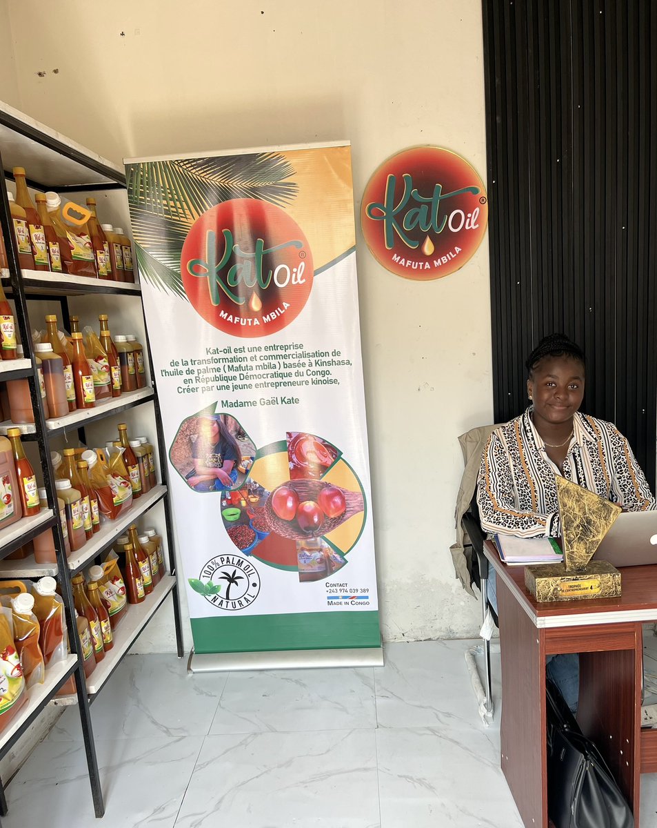Gagakate1's tweet photo. Bienvenue chez Kat Oil
Nous sommes spécialisés dans la vente d’huile de palme 100 % naturelle, fabriquée en République Démocratique du Congo 🇨🇩.

📍 Adresse : Ngaliema / Mimosa, Avenue du Tourisme, Référence : SK
📞 +243974039389 https://t.co/tMbKWVl0xj