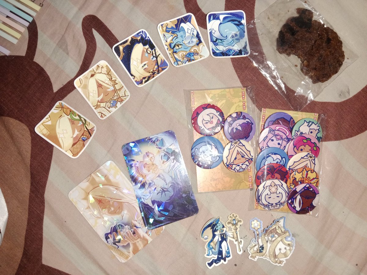 Honorable CRK merchs from <a href="/Orca_ka/">orcatea | CFXX B35-36</a> <a href="/ccattze0/">tZeo! 🌻🍉 CFXX M-25AB</a> <a href="/Rinaspotato/">Potato | CFXX E-50</a> 😭😭😭😭 I'm so happy.. I could get CRK merchs from them.. I know i didn't draw CRK as much as nezha.. But shmilk also have a very special place.. And I'm really sad i couldn't get others merchs that i really want 😭😭😭