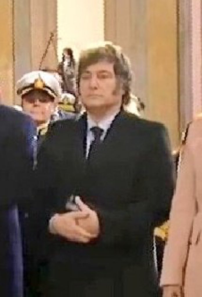 Un bochorno institucional. Podrás no estar de acuerdo con la gestión de <a href="/jorgemacri/">Jorge Macri</a> pero el respeto debería anteponerse por ante cualquier diferencia. Un mamarracho a nivel mundial. 
#Tedeum